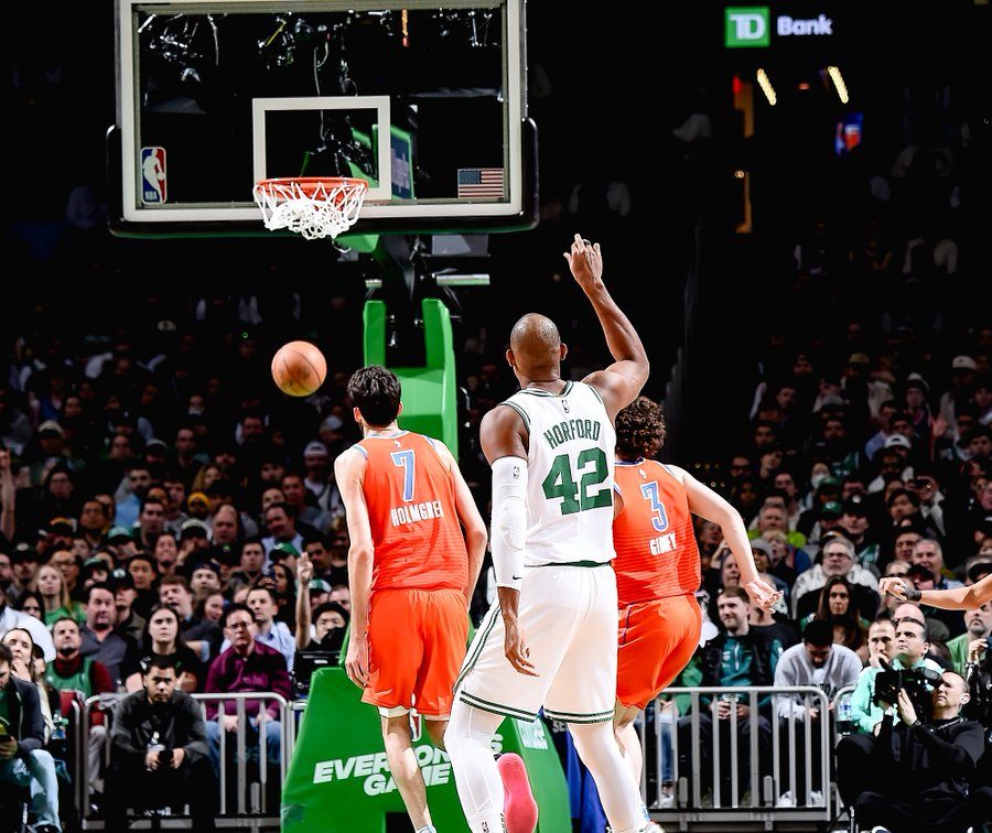 Porzingis notches 27 as Celtics beat Thunder 135-100 at TD Garden 12