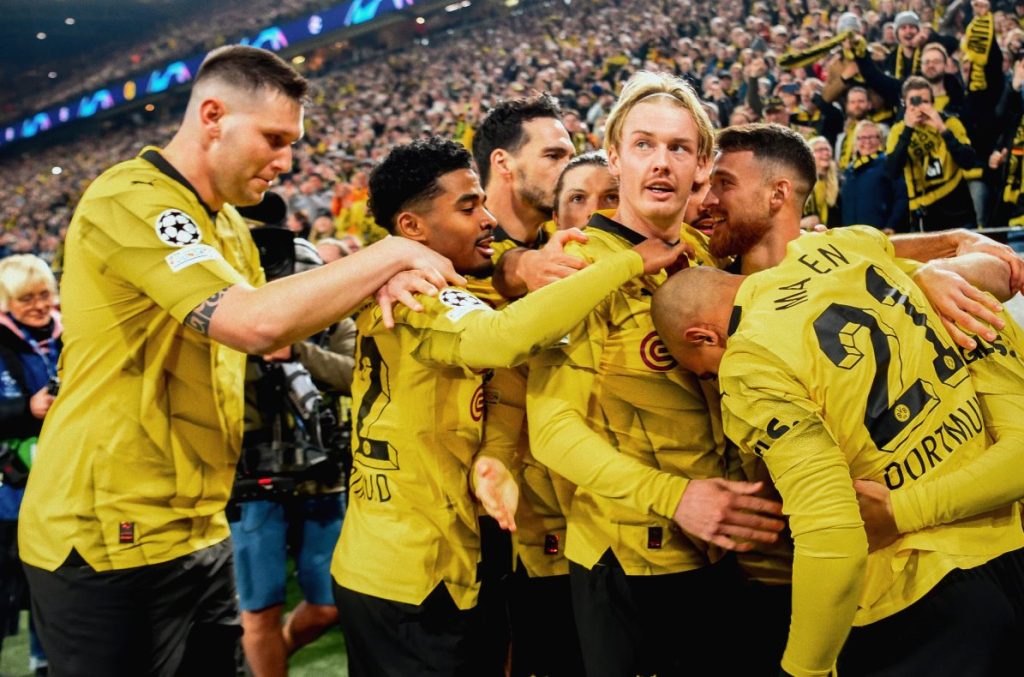 Sancho-inspired Dortmund beats PSV to reach the final eight in CL 8