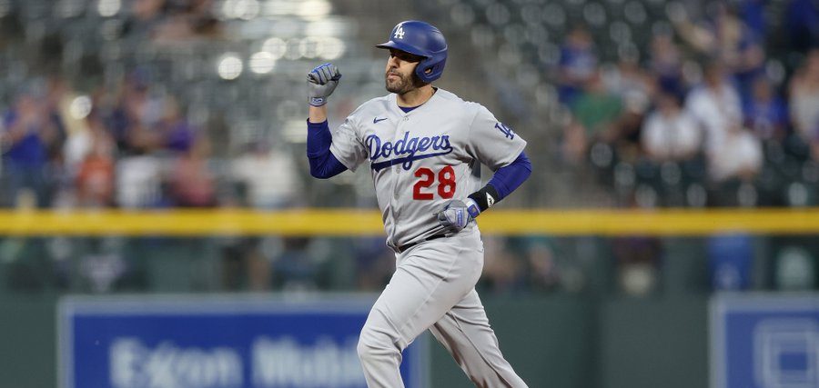 Martinez agrees to 12 million dollars, 1-year deal with Mets 9