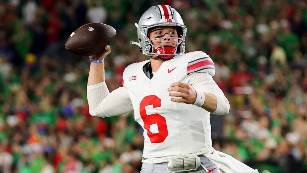 Ohio State starting quarterback McCord joins transfer portal 8