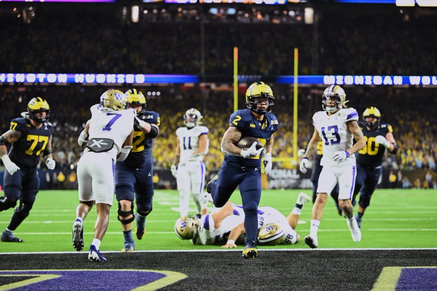 Michigan beats Washington for 1st national title since 1997 3