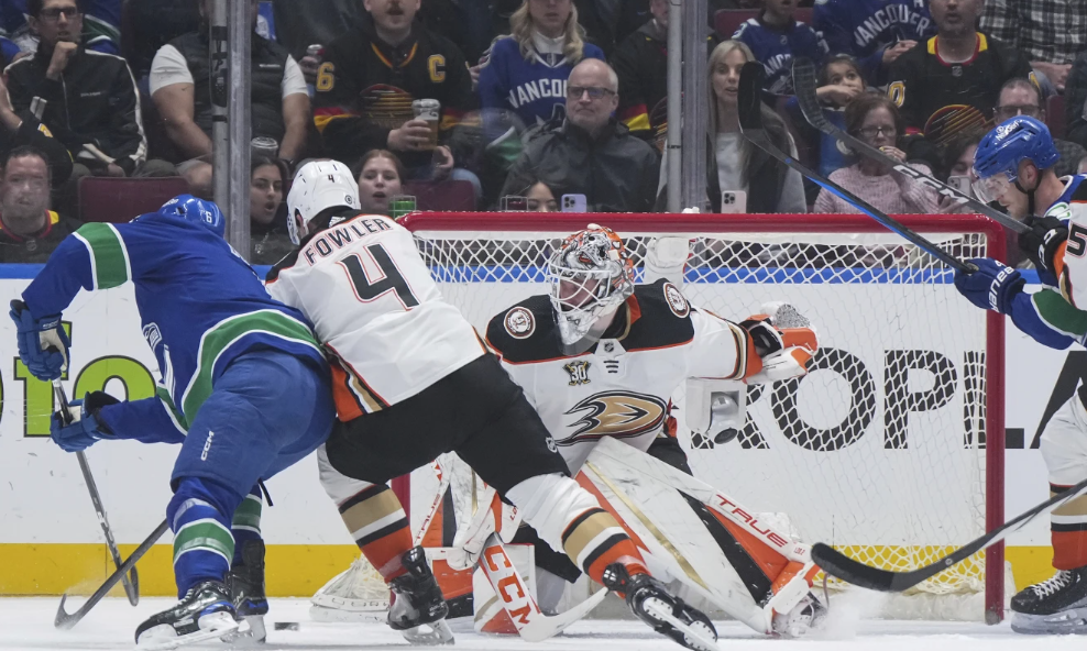 Joshua strikes twice to lead Canucks over Ducks 3-2 11