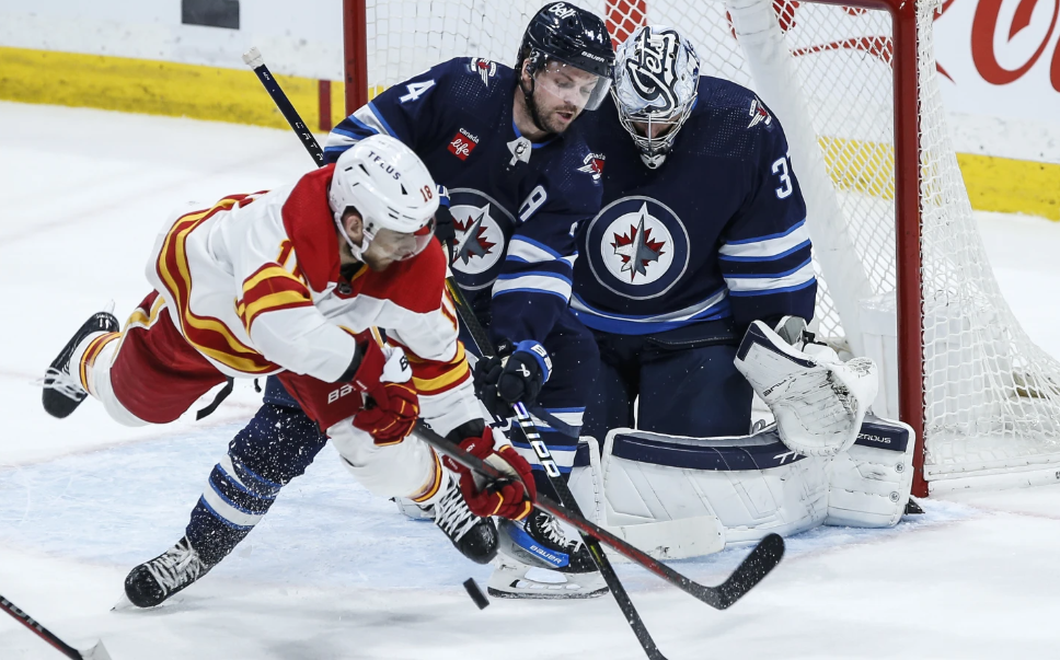 Vilardi's hat-trick secures playoffs for Jets, ends Flames' hopes 6