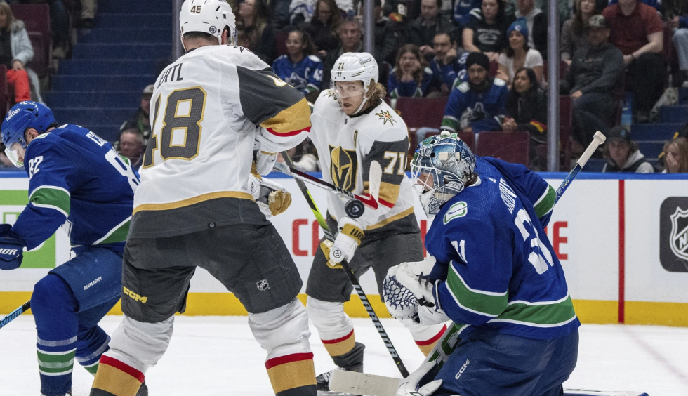 Garland double helps Canucks beat Golden Knights 4-3 1