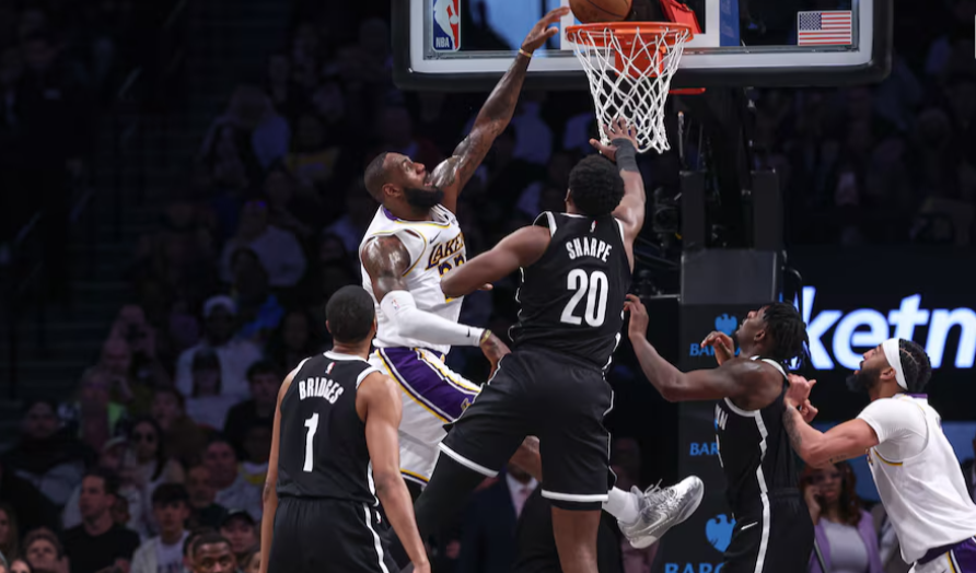 LeBron scores 40 points and 9 three-pointers for 116-104 Nets win 8