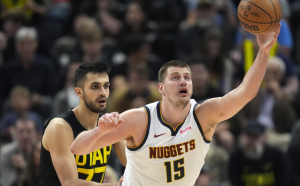 Murray back on track with 28 points, Nuggets beat shorthanded Jazz 9