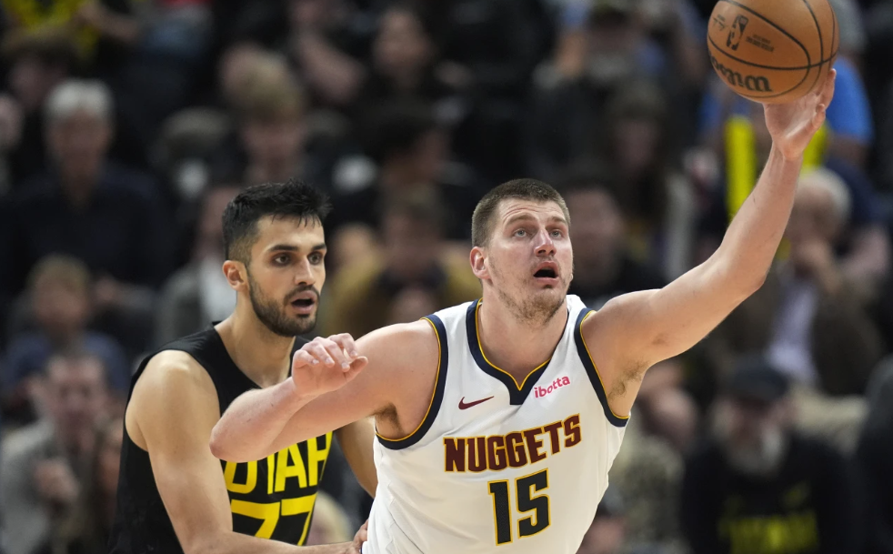 Murray back on track with 28 points, Nuggets beat shorthanded Jazz 1